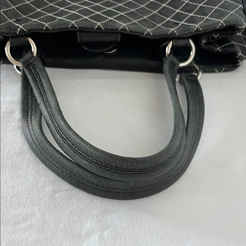 Ferragamo Black Quilted Leather Handbag - Picture 6 of 15